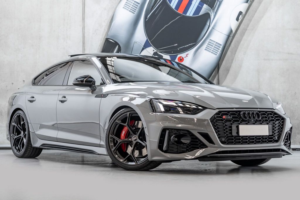 AUDI RS5